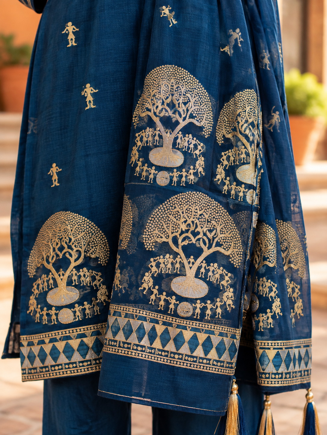 Aaranya Teal Gold Tree Motif Chanderi Kurta Set