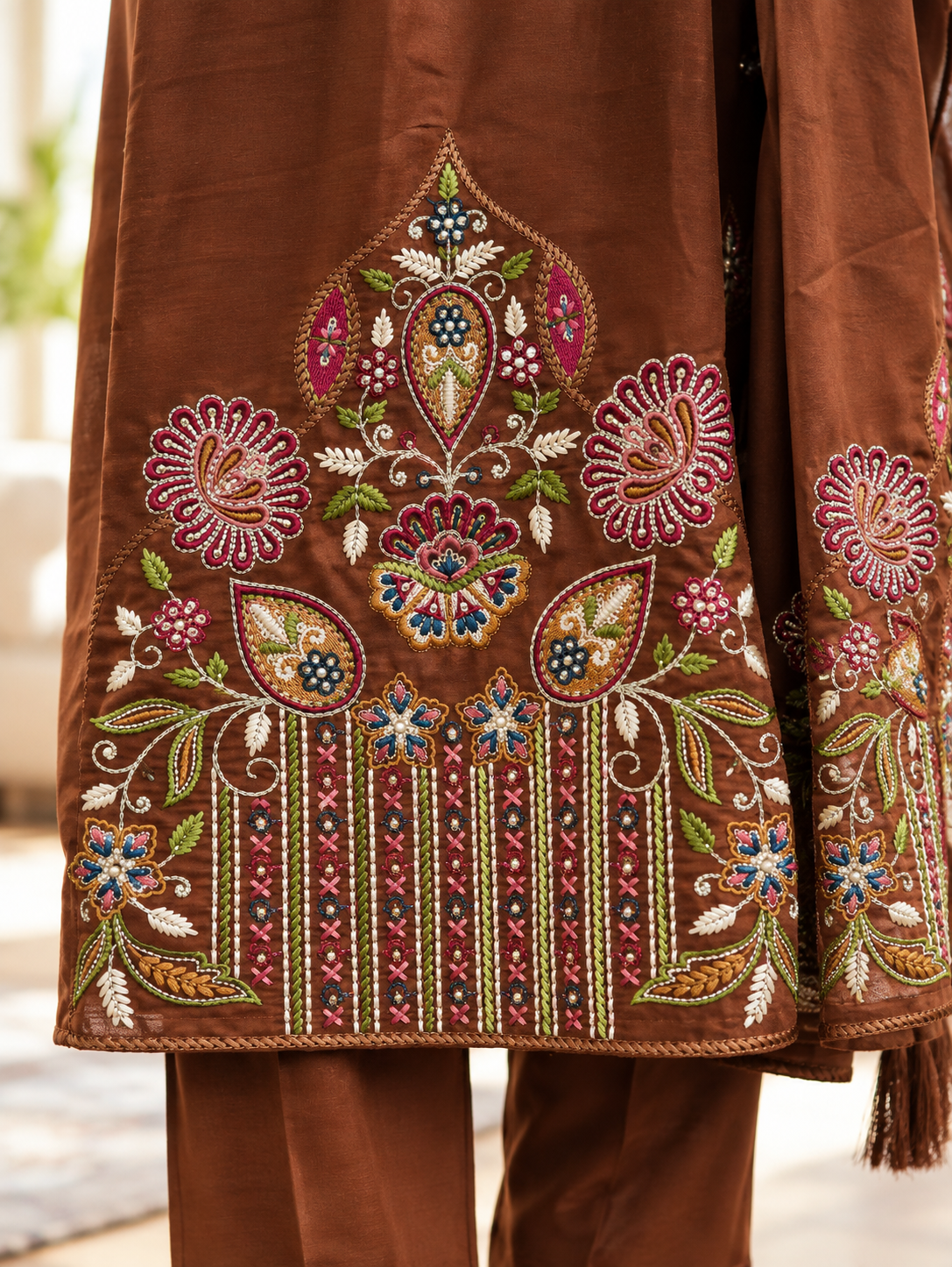 Zariya Rich Brown Floral Embroidered Chanderi Kurta Set